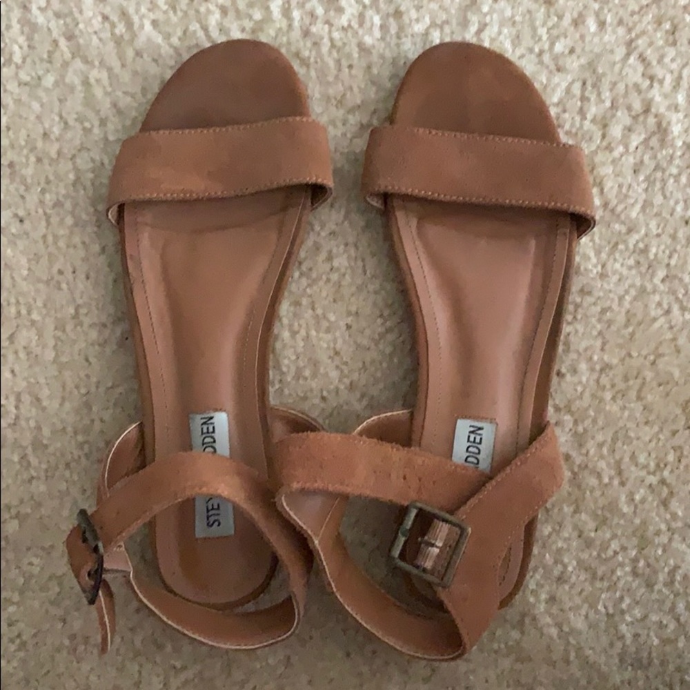 Super cute ankle sandals